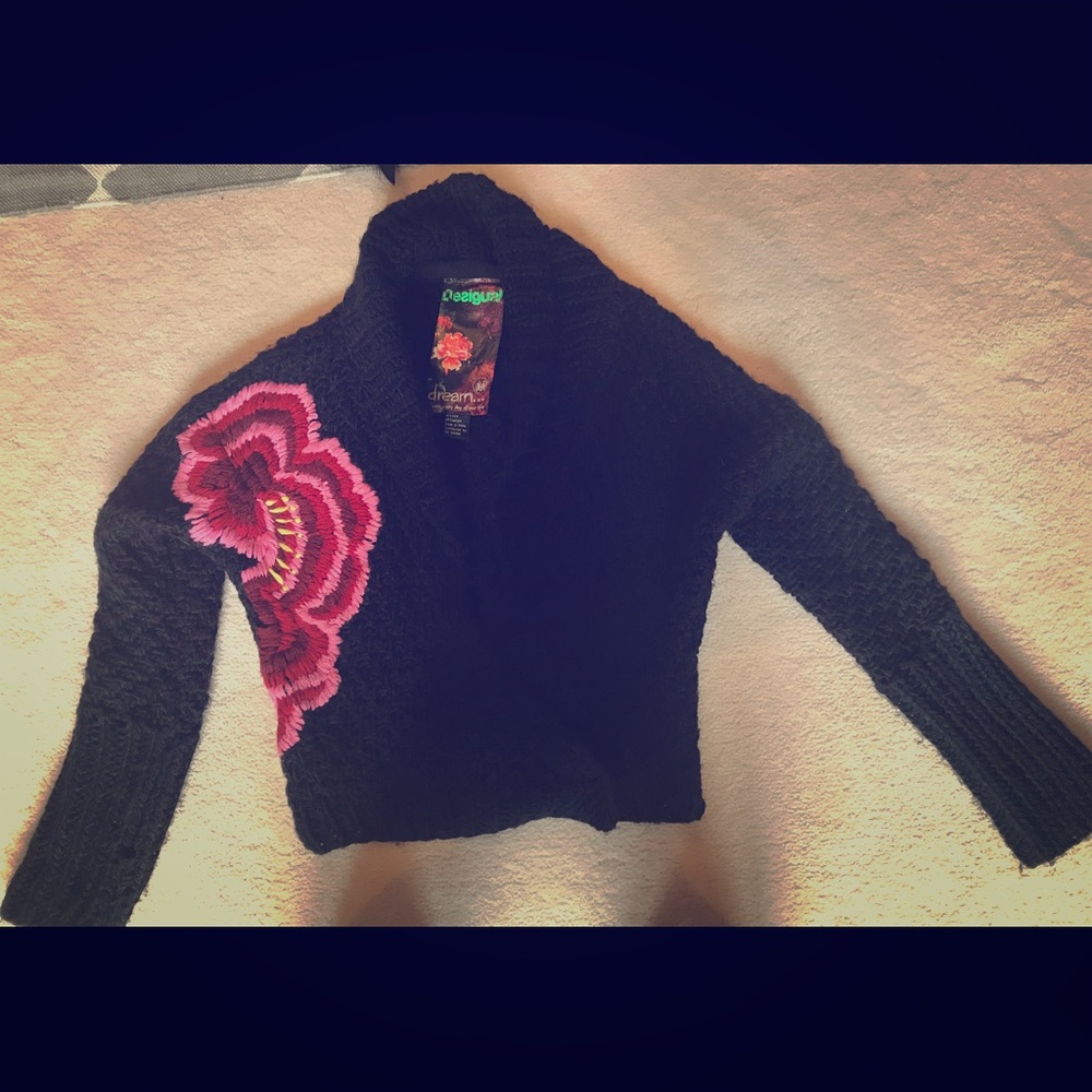 Cropped wrap wool knit sweater